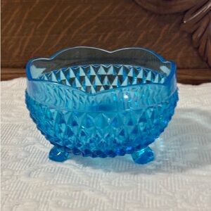 Vintage Indiana Glass Blue Diamond Point 3-Toed Candy Dish/Glows Uranium